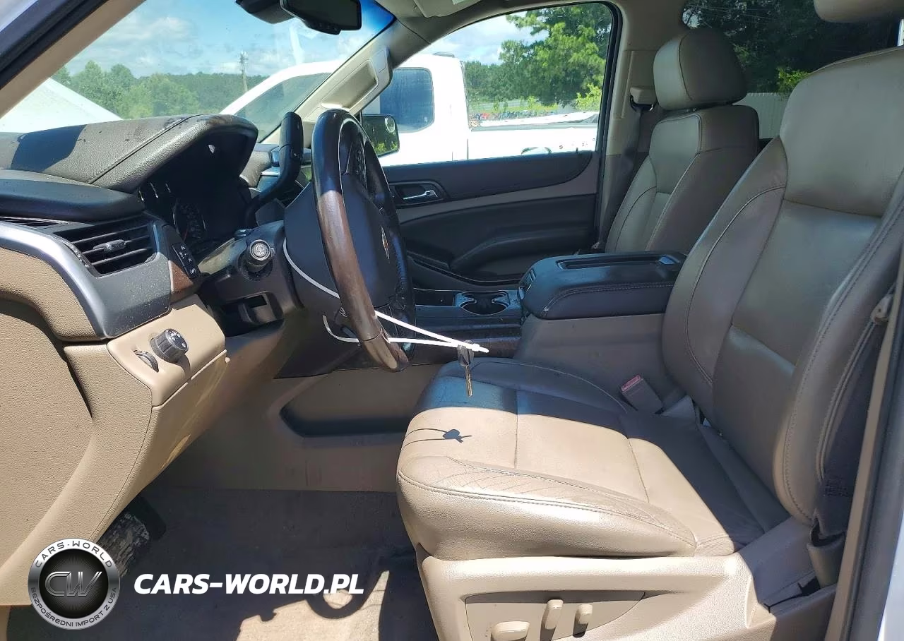 2019 Chevrolet Suburban C1500 Lt VIN:1GNSCHKCXKR178204 - 7