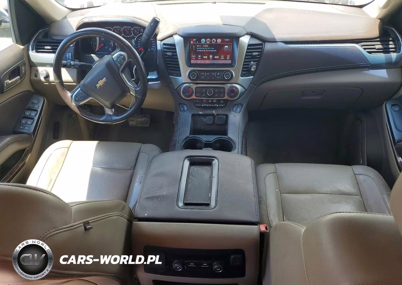 2019 Chevrolet Suburban C1500 Lt VIN:1GNSCHKCXKR178204 - 8