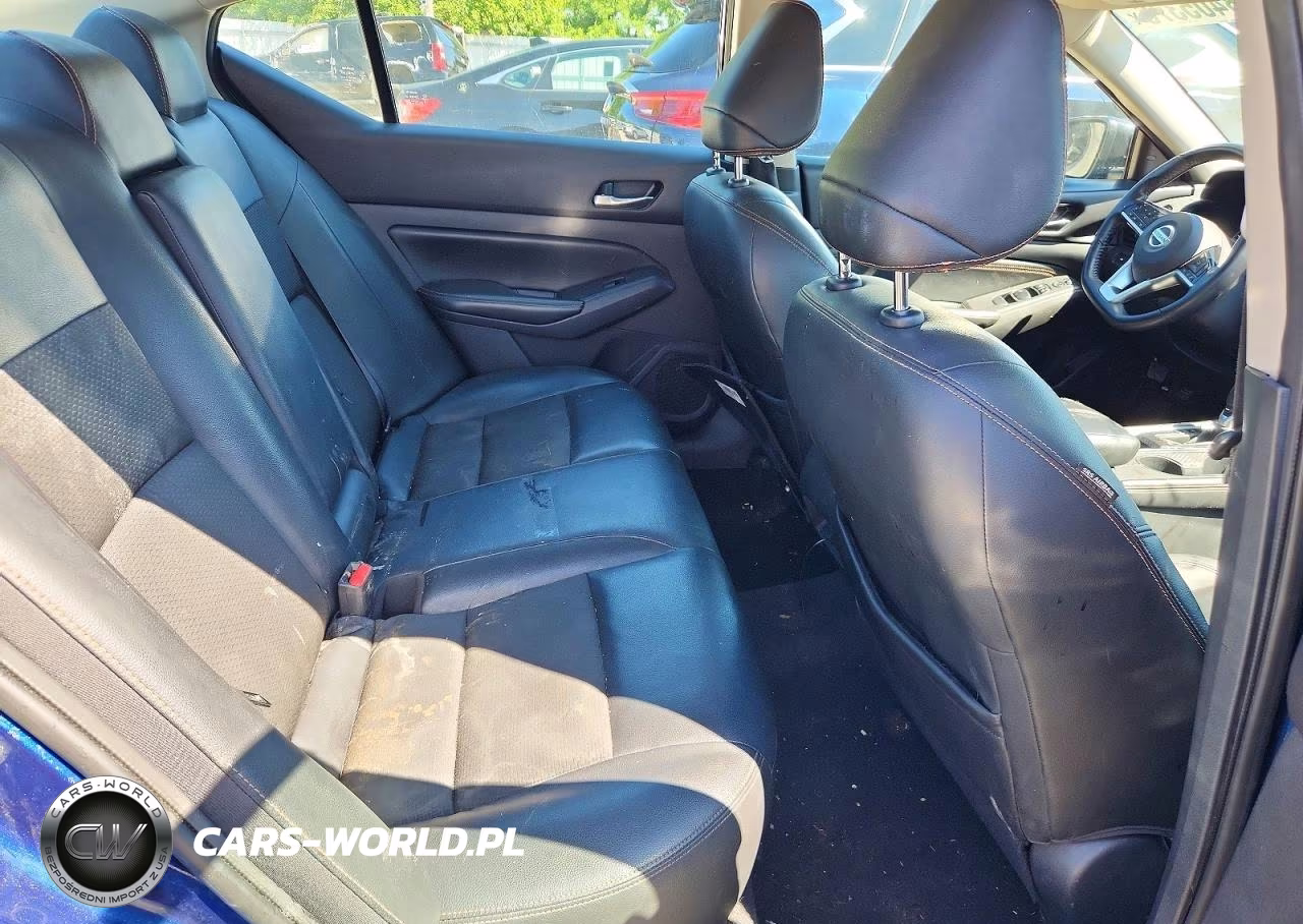 2019 Nissan Altima Sr VIN:1N4BL4CV3KC129470 - 10
