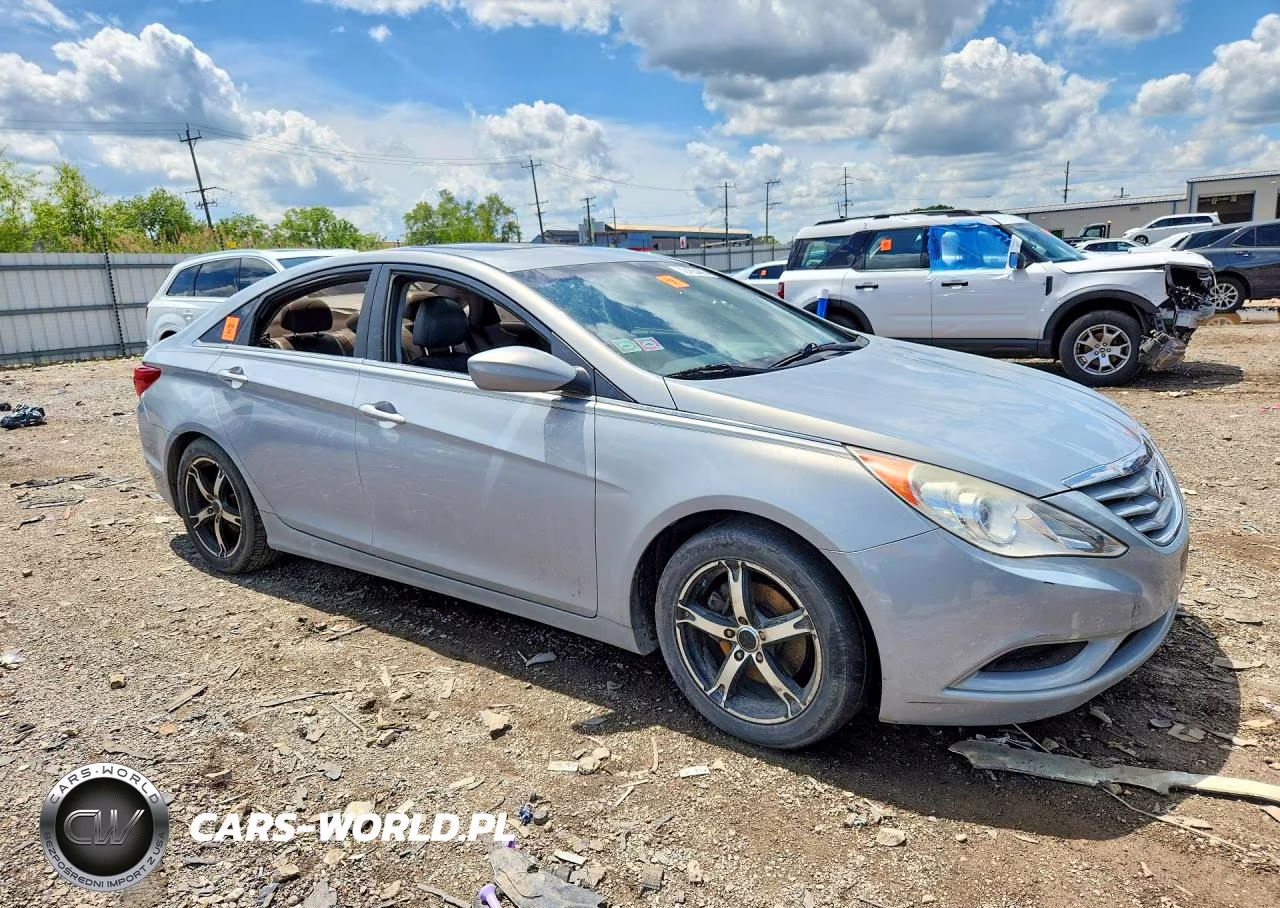 2011 Hyundai Sonata Gls VIN:5NPEB4AC7BH066938 - 4