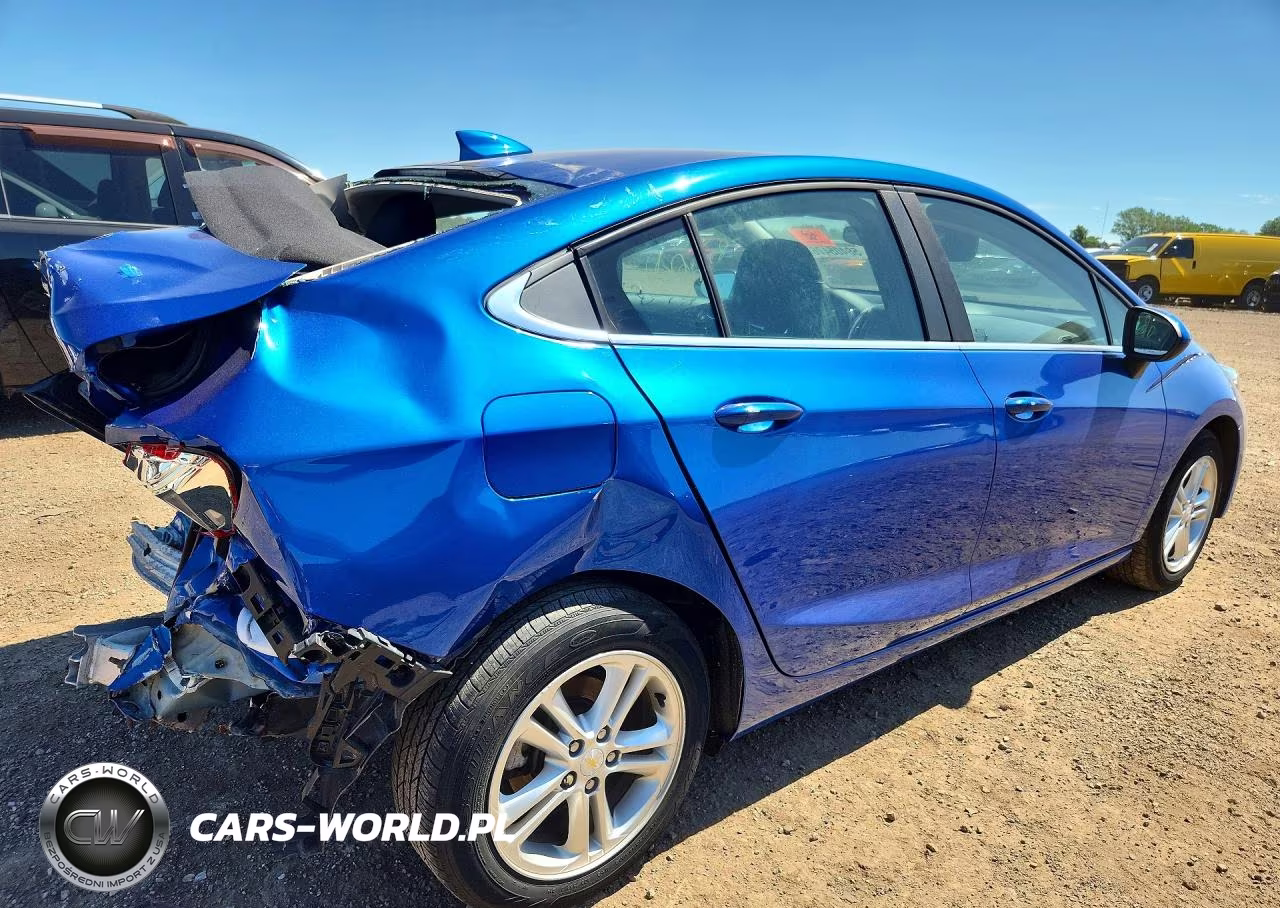 2017 Chevrolet Cruze Lt VIN:1G1BE5SM1H7278148 - 3