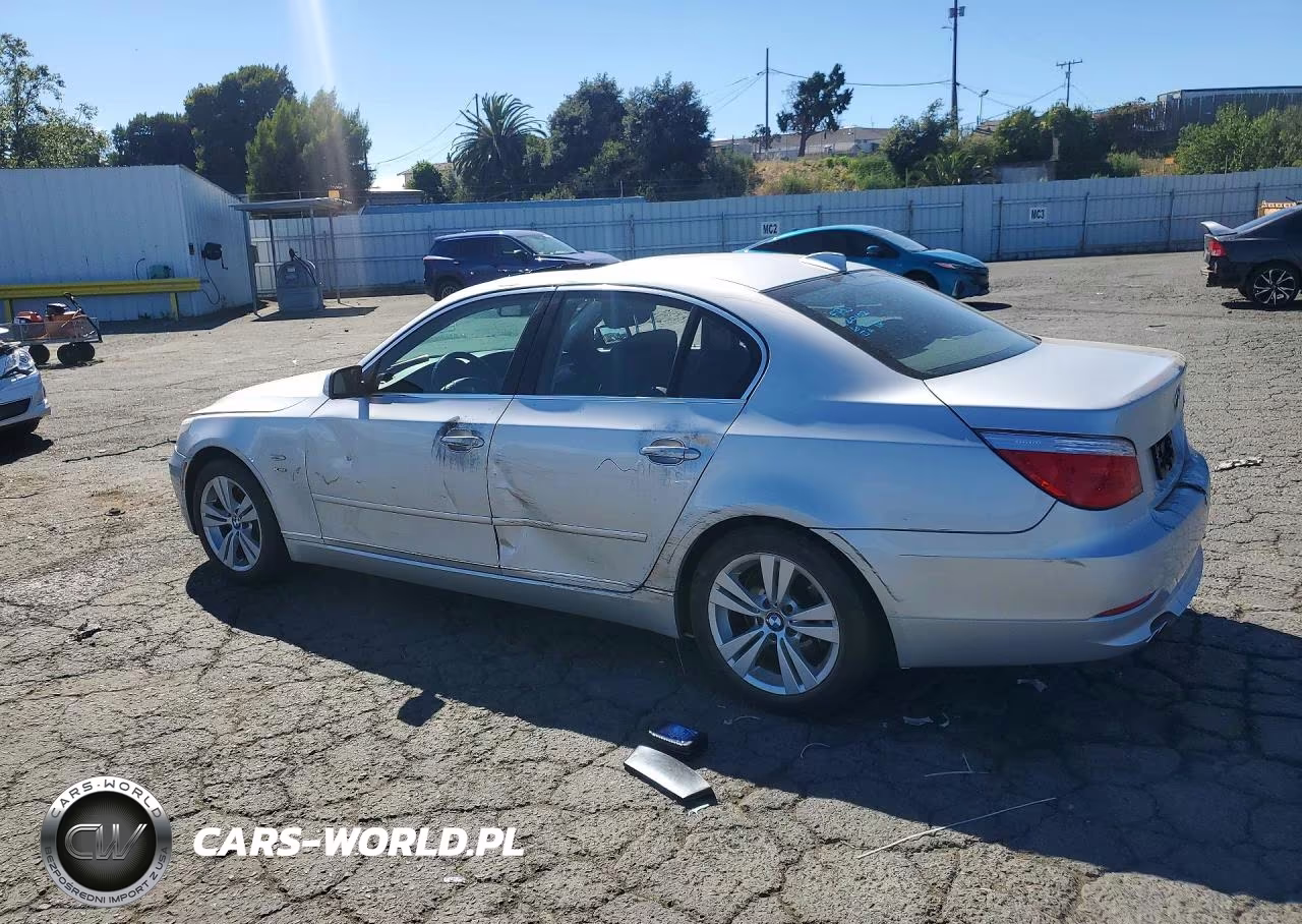 2010 BMW 528 Xi VIN:WBANV1C56AC157694 - 2