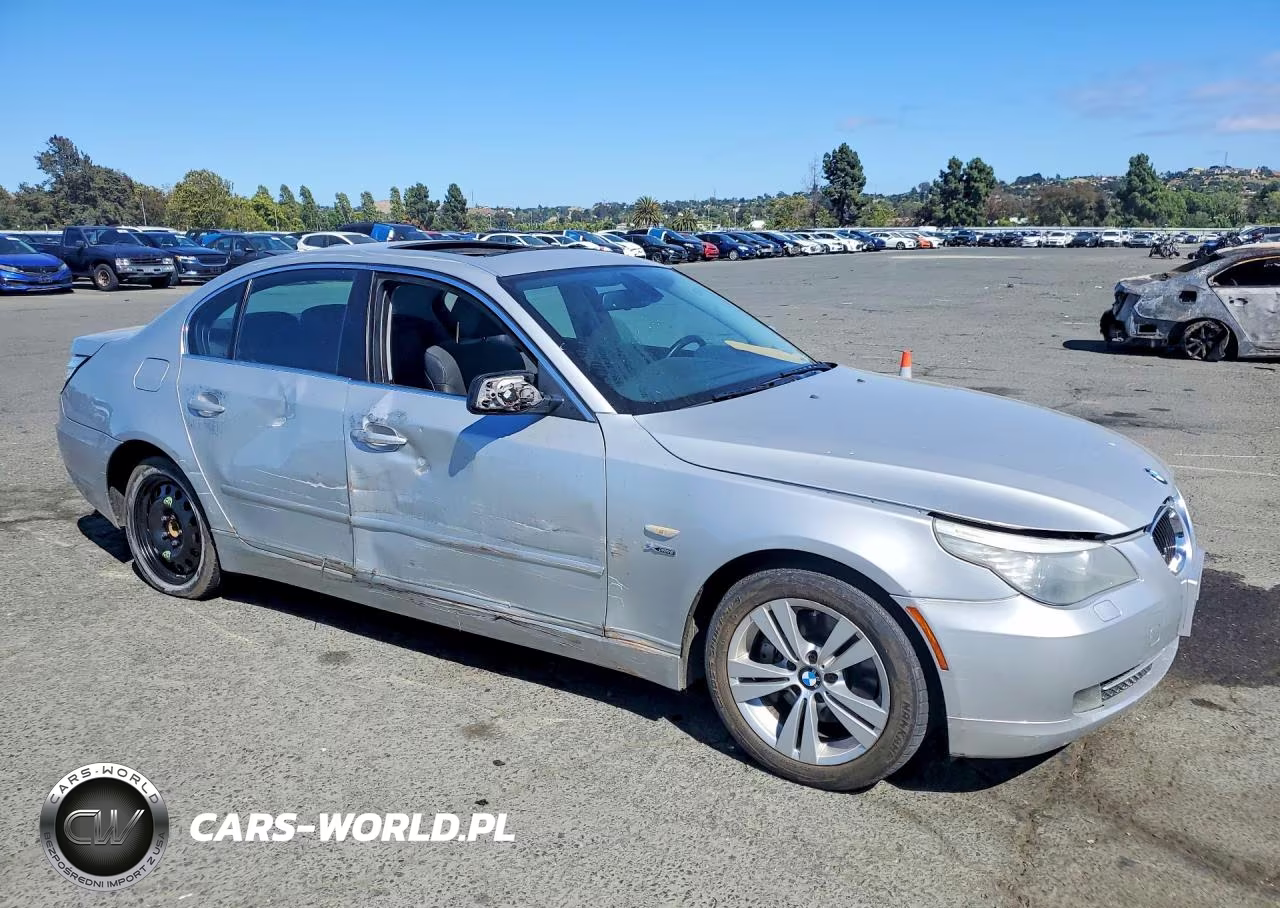 2010 BMW 528 Xi VIN:WBANV1C56AC157694 - 4