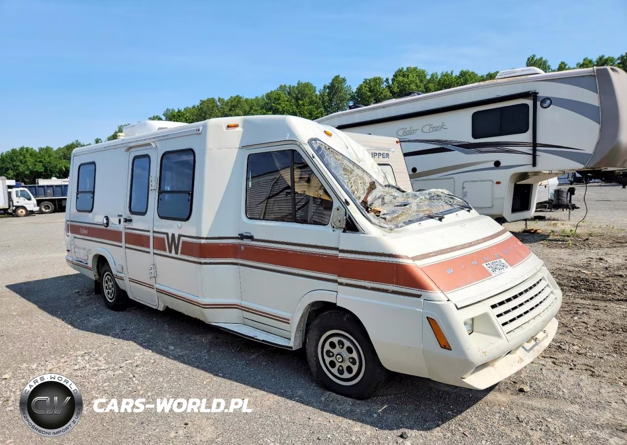 1987 Winnebago 200 Rv – zdjęcie 1 z 10