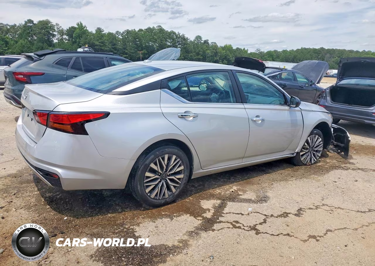 2025 Nissan Altima Sv VIN:1N4BL4DV4SN357349 - 3