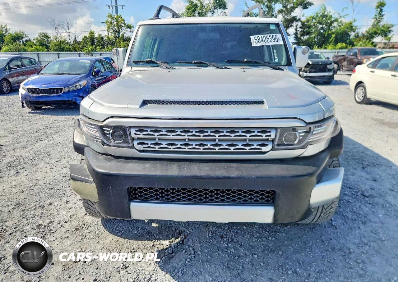 2007 Toyota Fj Cruiser Base VIN:JTEZU11F770014150 - 5