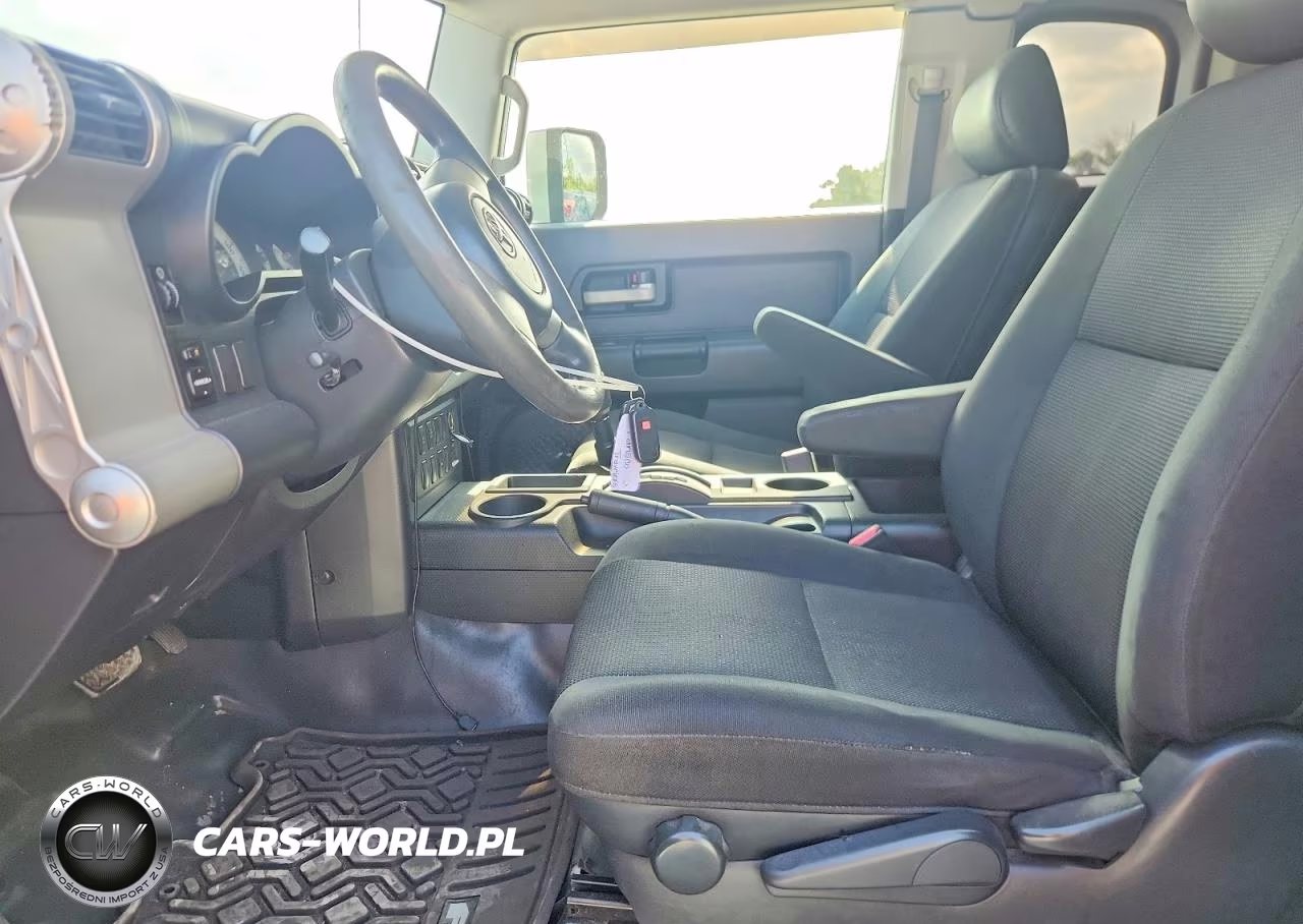 2007 Toyota Fj Cruiser Base VIN:JTEZU11F770014150 - 7