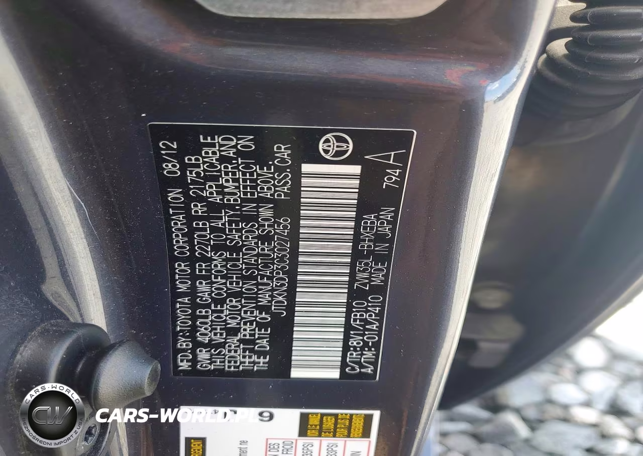 2012 Toyota Prius Plug-In Hybrid Base VIN:JTDKN3DP3C3027456 - 12