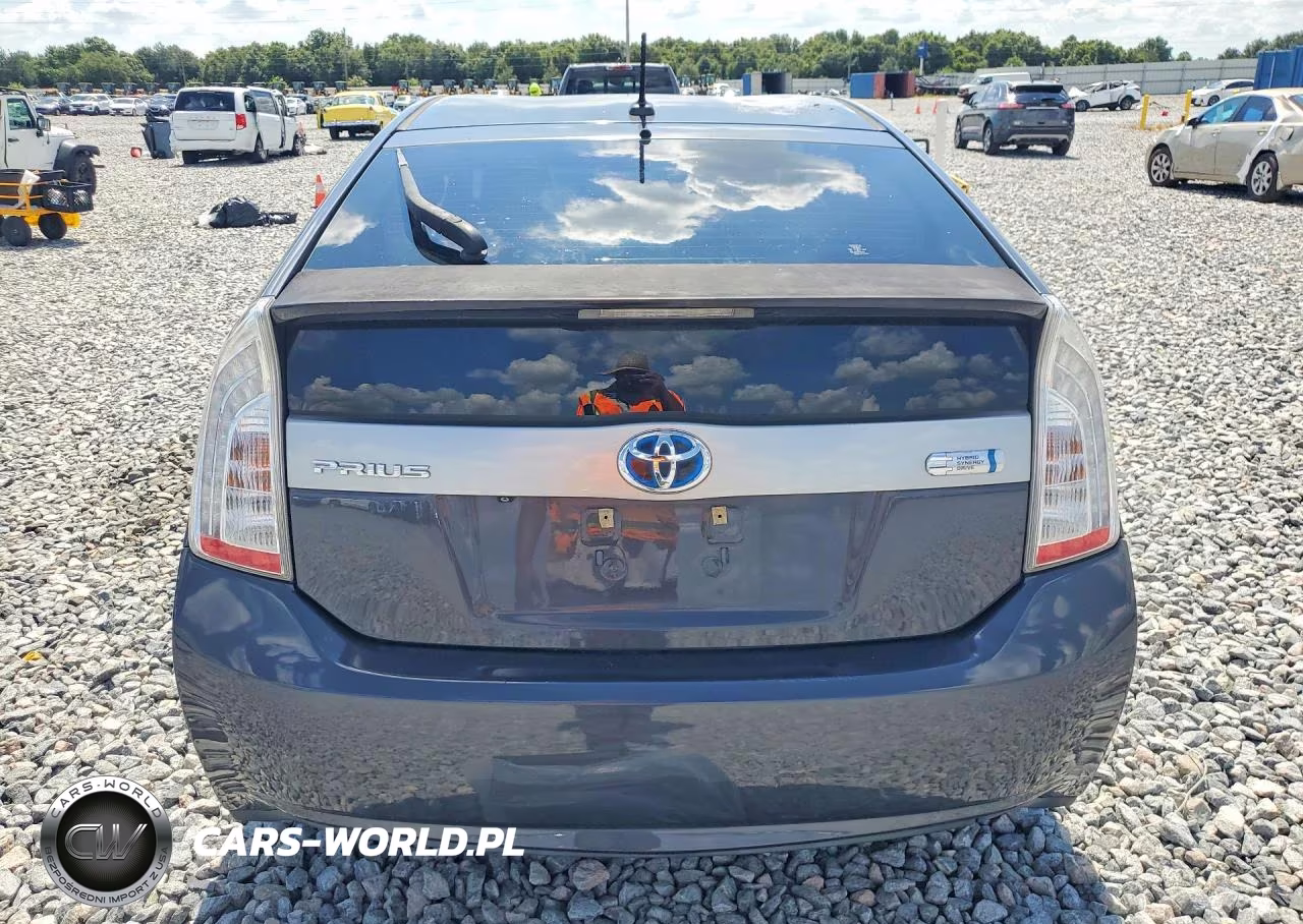 2012 Toyota Prius Plug-In Hybrid Base VIN:JTDKN3DP3C3027456 - 6