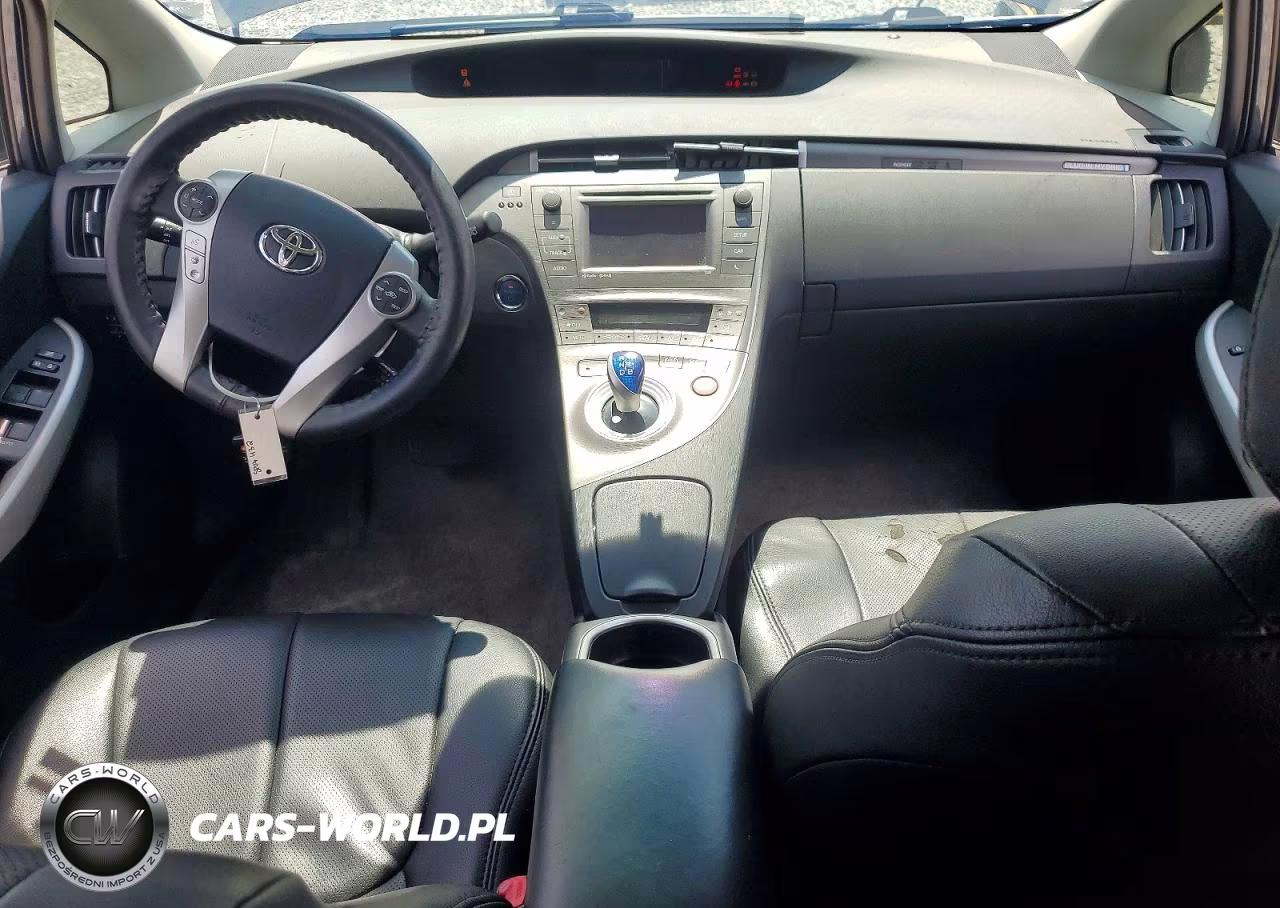 2012 Toyota Prius Plug-In Hybrid Base VIN:JTDKN3DP3C3027456 - 8