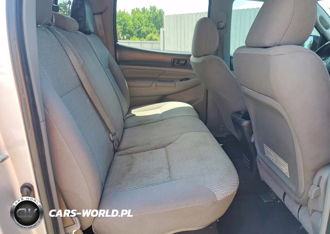 2012 Toyota Tacoma Double Cab VIN:3TMLU4EN9CM082017 - 10