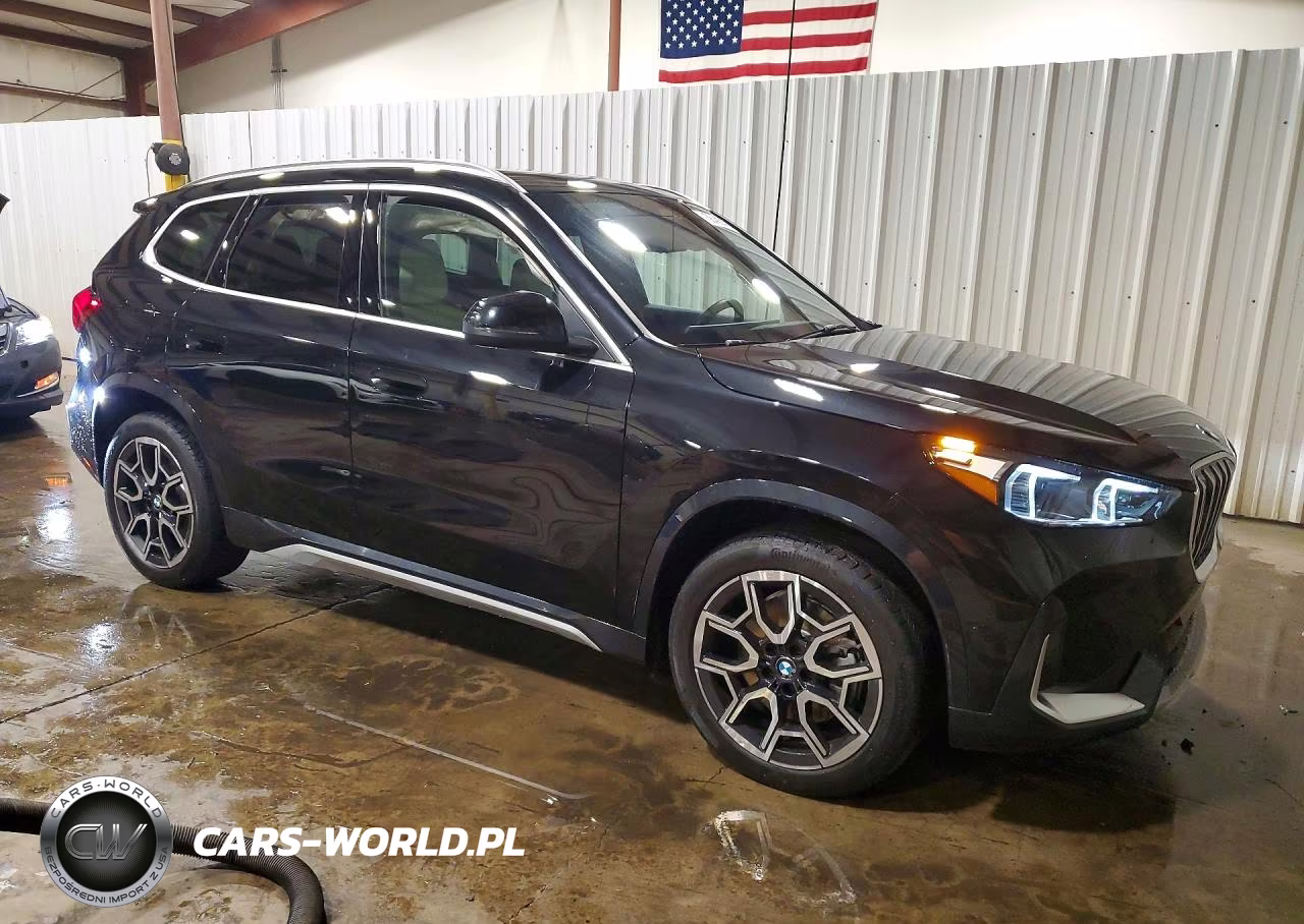2026 BMW X1 xDrive28I VIN:WBX73EF09T5688598 - 4