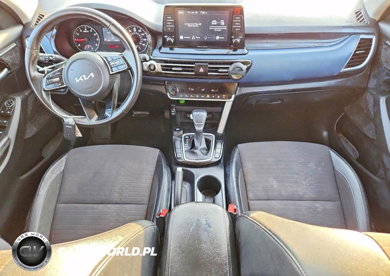 2023 Kia Seltos S VIN:KNDEU2AA1P7375359 - 8