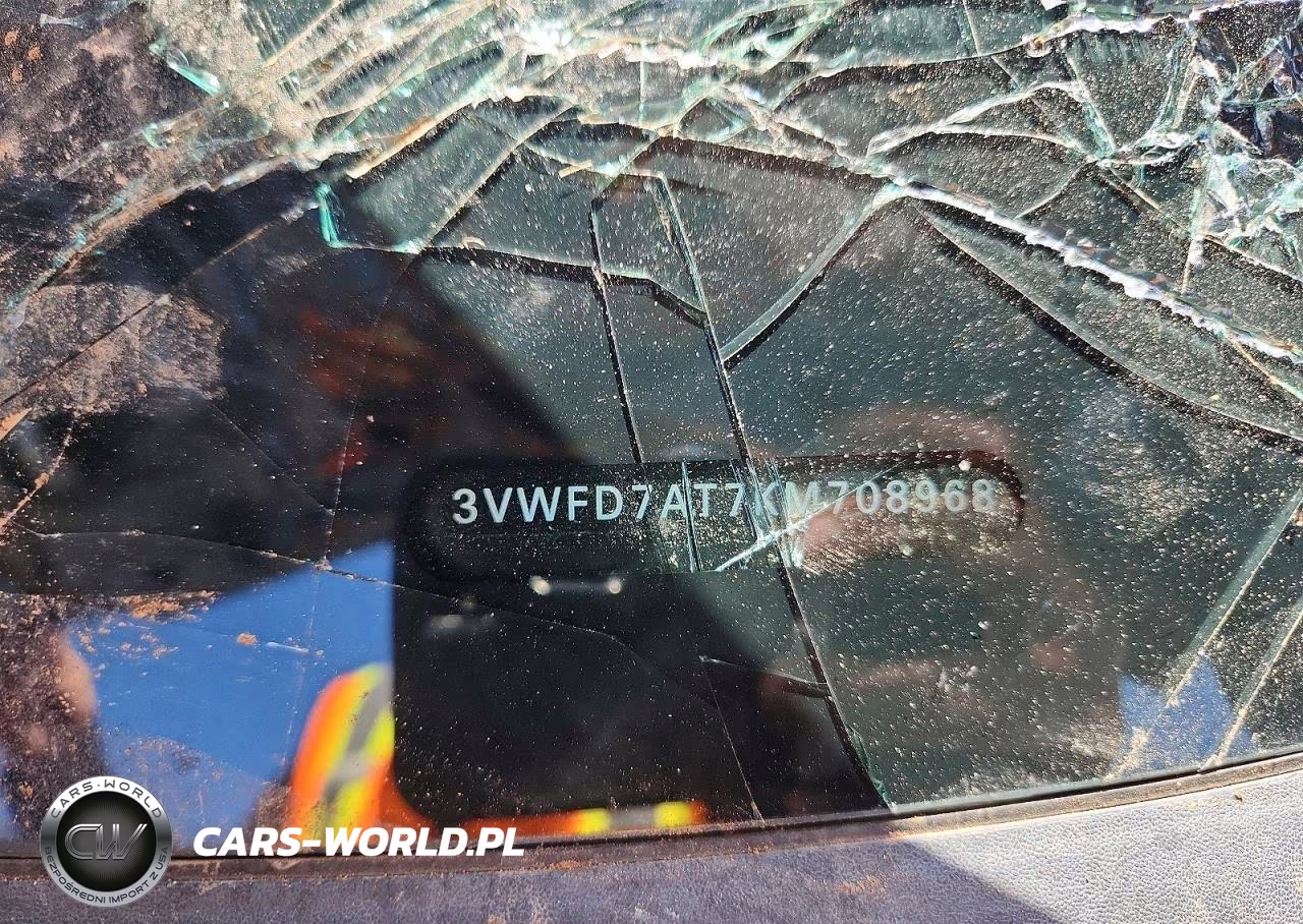 2019 Volkswagen Beetle S VIN:3VWFD7AT7KM708968 - 12