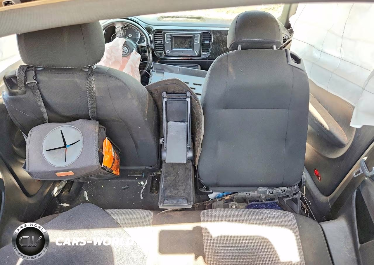 2019 Volkswagen Beetle S VIN:3VWFD7AT7KM708968 - 8