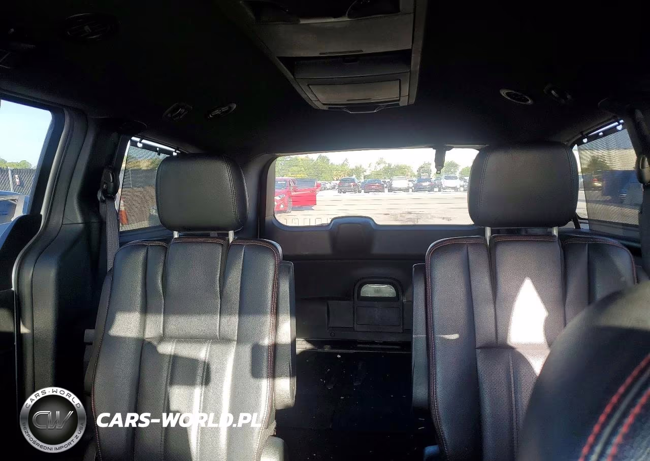2017 Dodge Grand Caravan Gt VIN:2C4RDGEG6HR731558 - 10