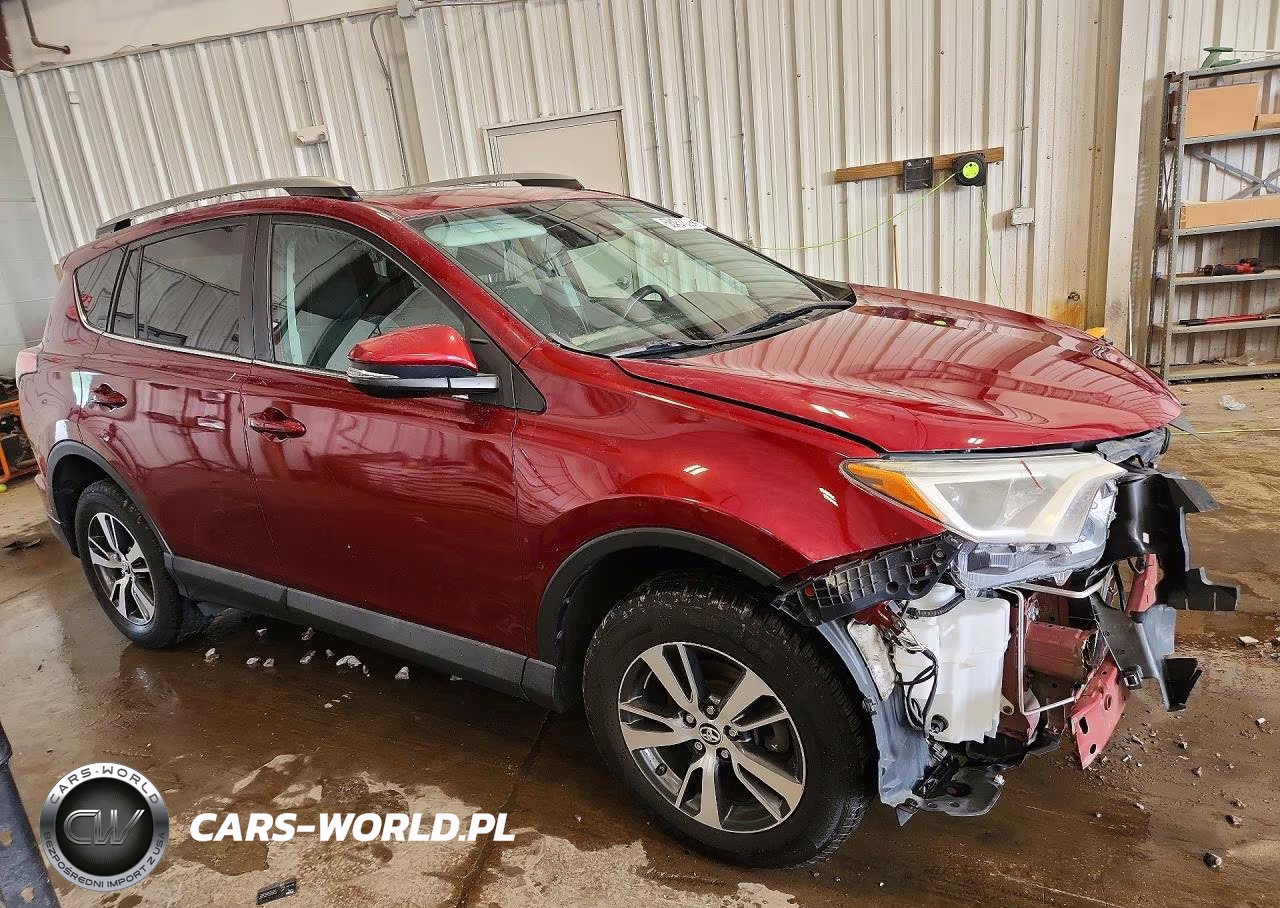 2018 Toyota Rav4 Xle VIN:2T3RFREV3JW855500 - 4