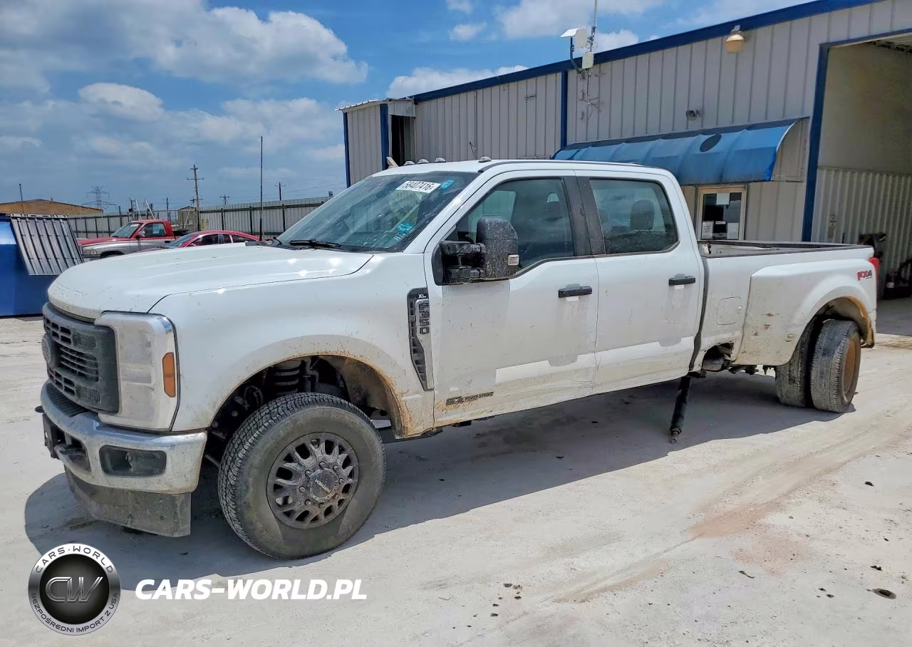 2024 Ford F350 Super Duty – zdjęcie 1 z 13