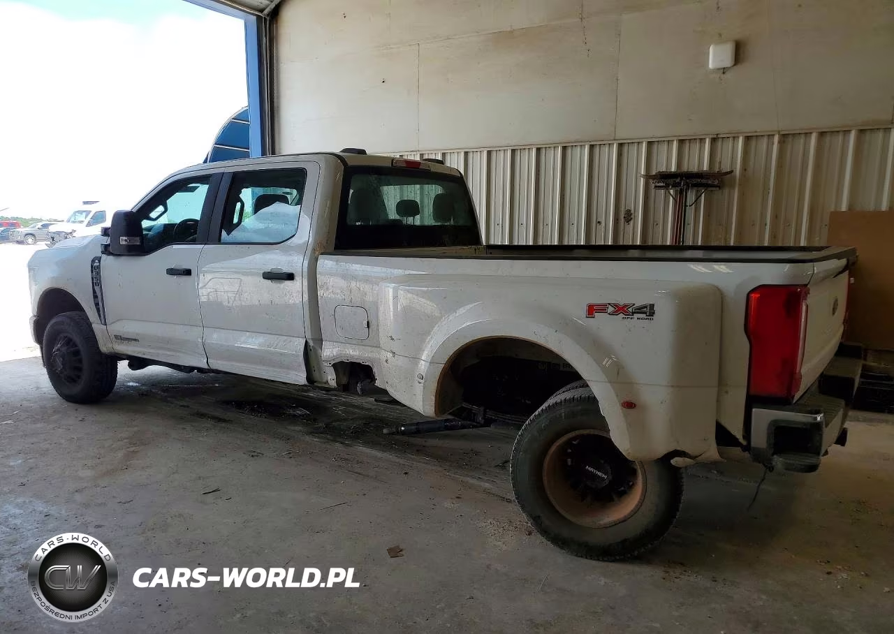 2024 Ford F350 Super Duty VIN:1FT8W3DT4REF58716 - 2