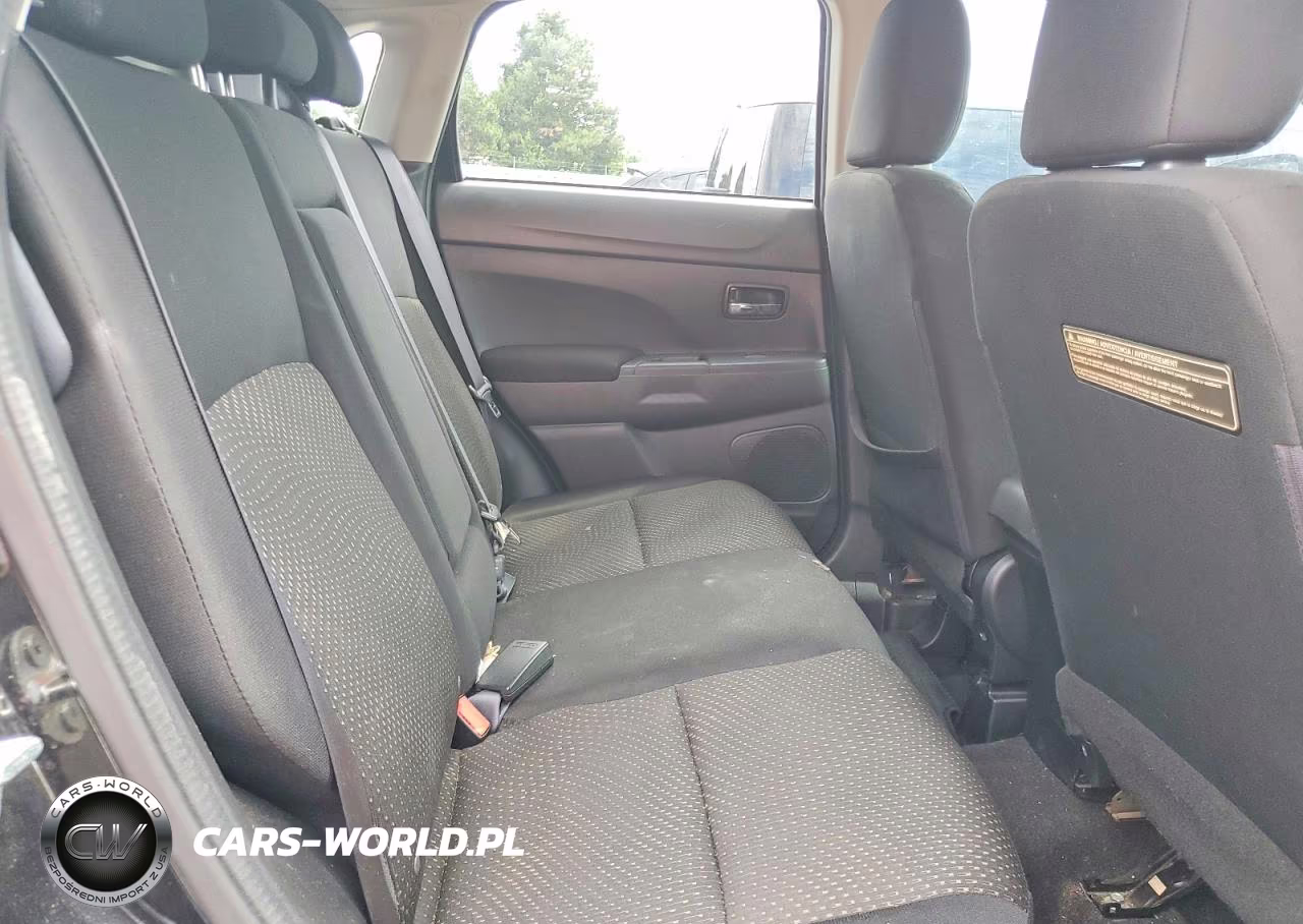 2016 Mitsubishi Outlander Sport Es VIN:JA4AP3AU2GZ058243 - 11