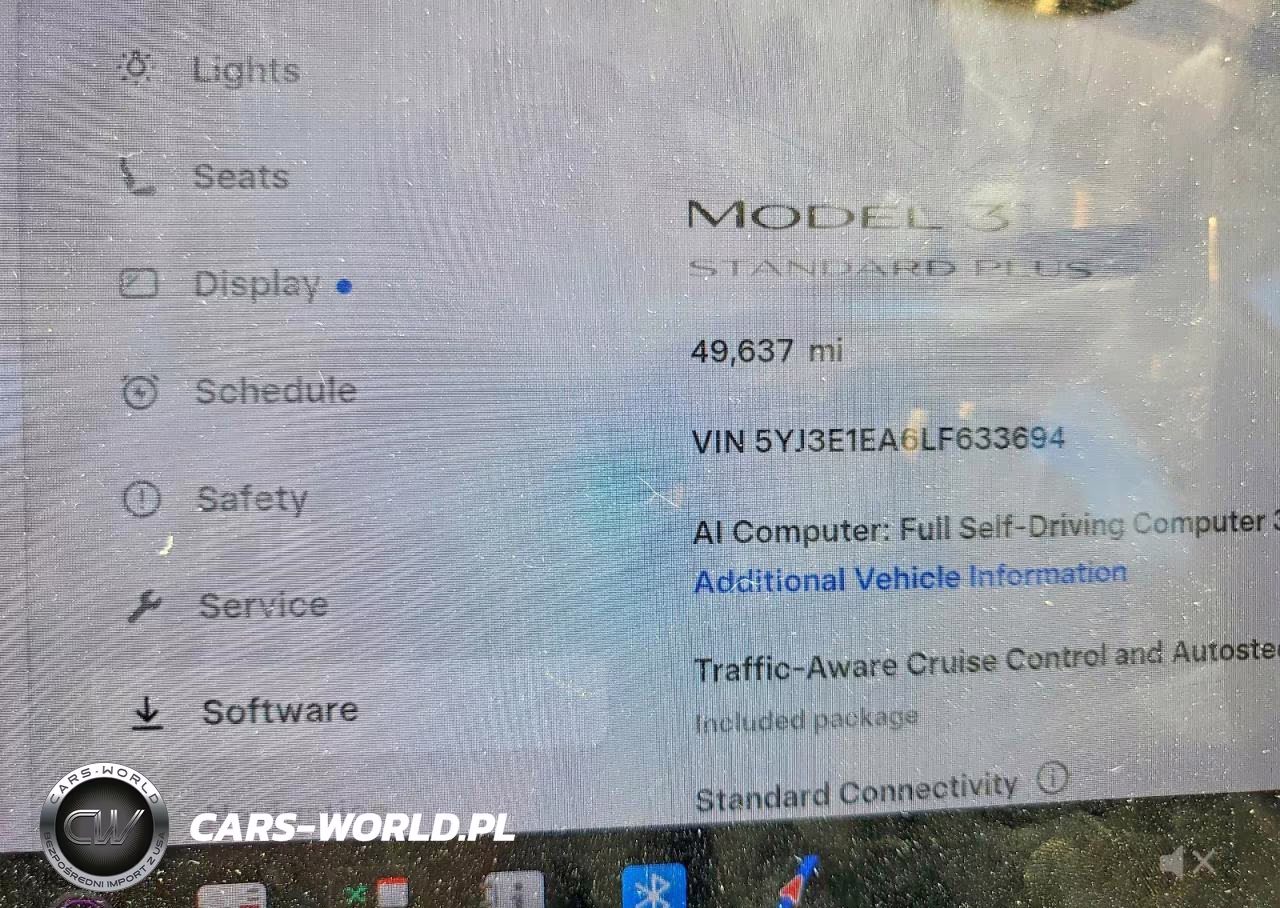 2020 Tesla Model 3 VIN:5YJ3E1EA6LF633694 - 9