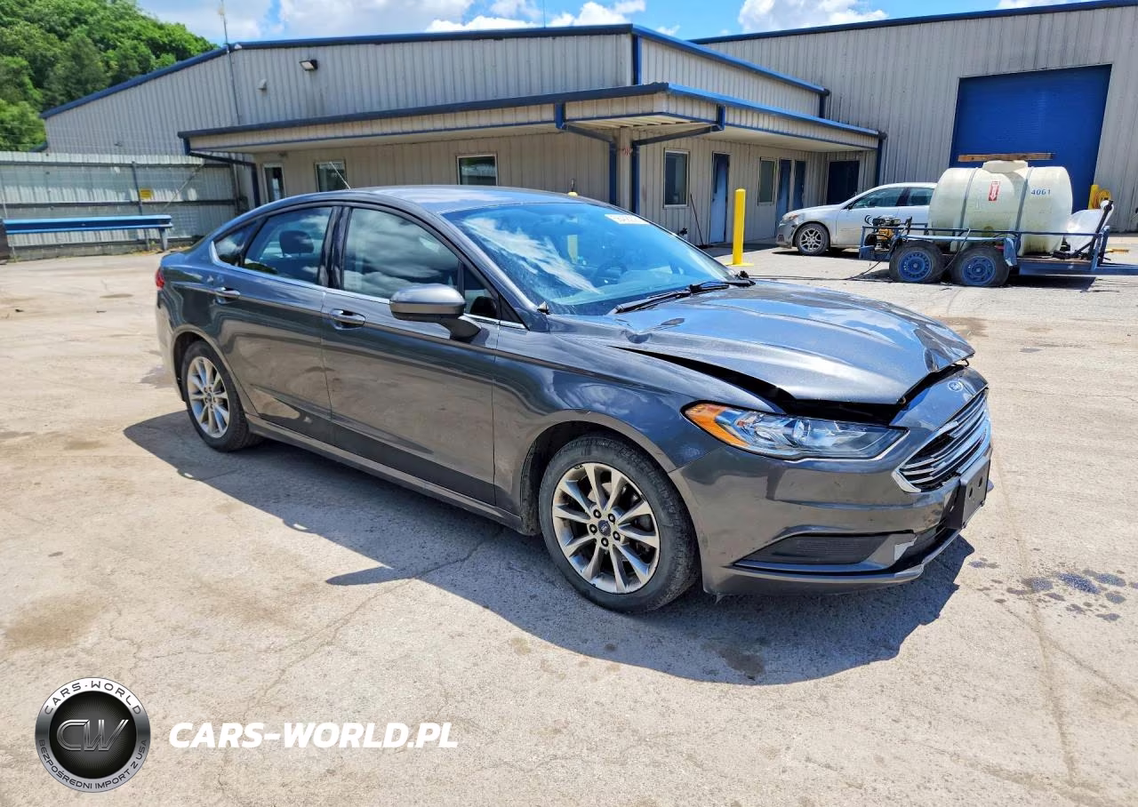 2017 Ford Fusion Se VIN:3FA6P0H76HR200048 - 4