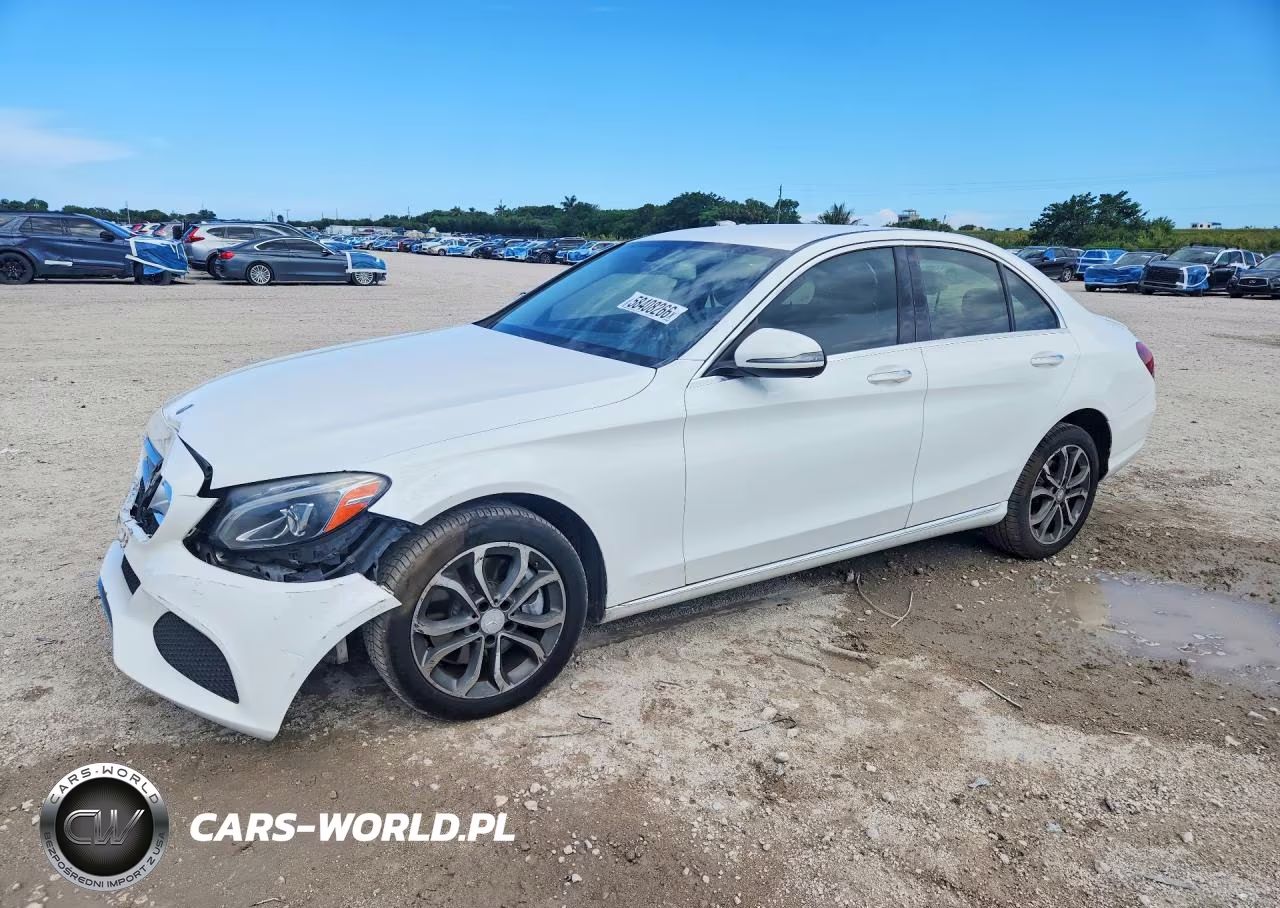 2016 Mercedes-Benz C 300 4Matic VIN:55SWF4KB5GU111569 - 1