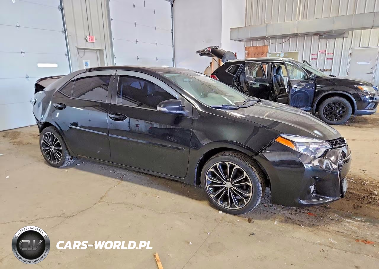 2015 Toyota Corolla S Plus VIN:2T1BURHE1FC394527 - 4