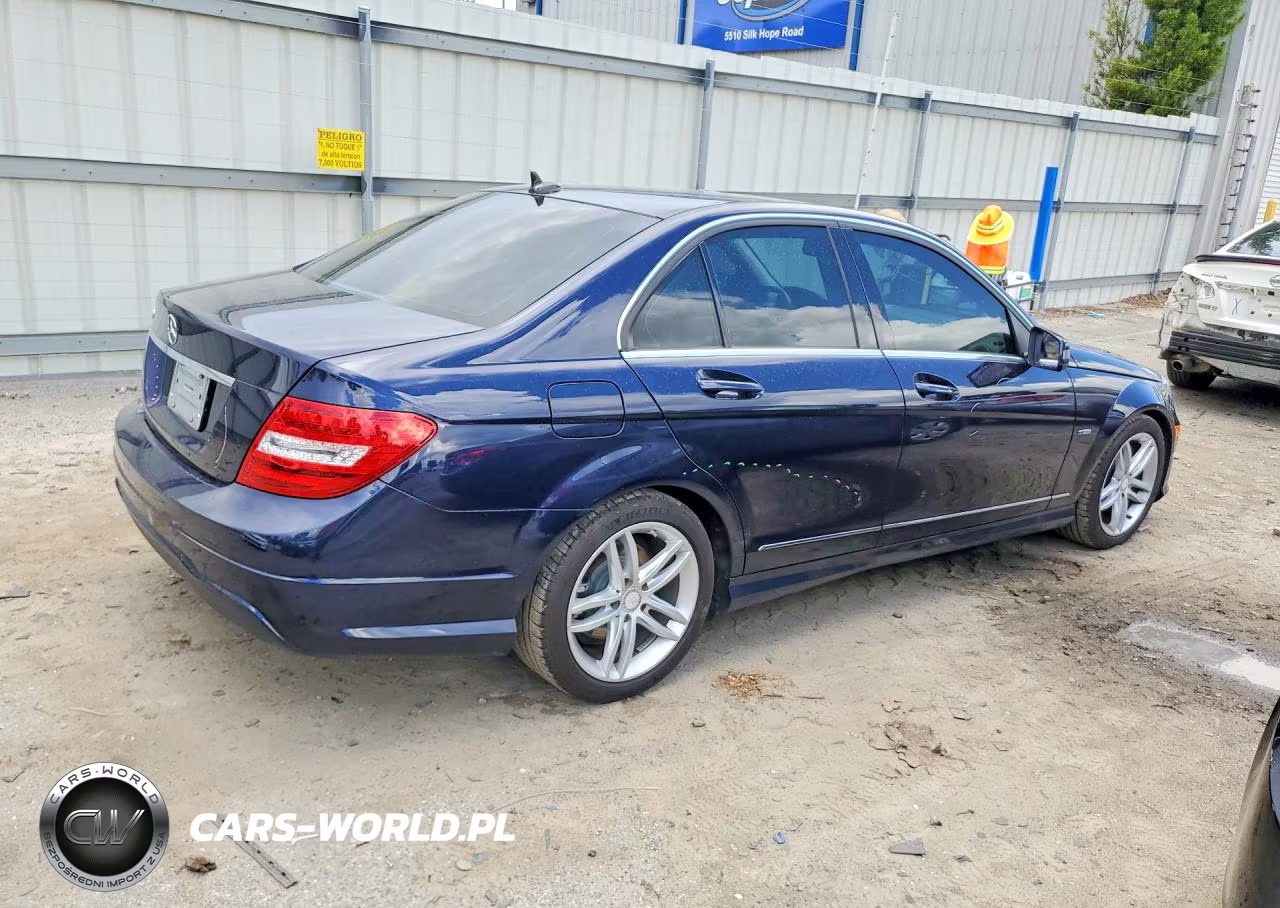 2012 Mercedes-Benz C 250 VIN:WDDGF4HB5CA621488 - 3