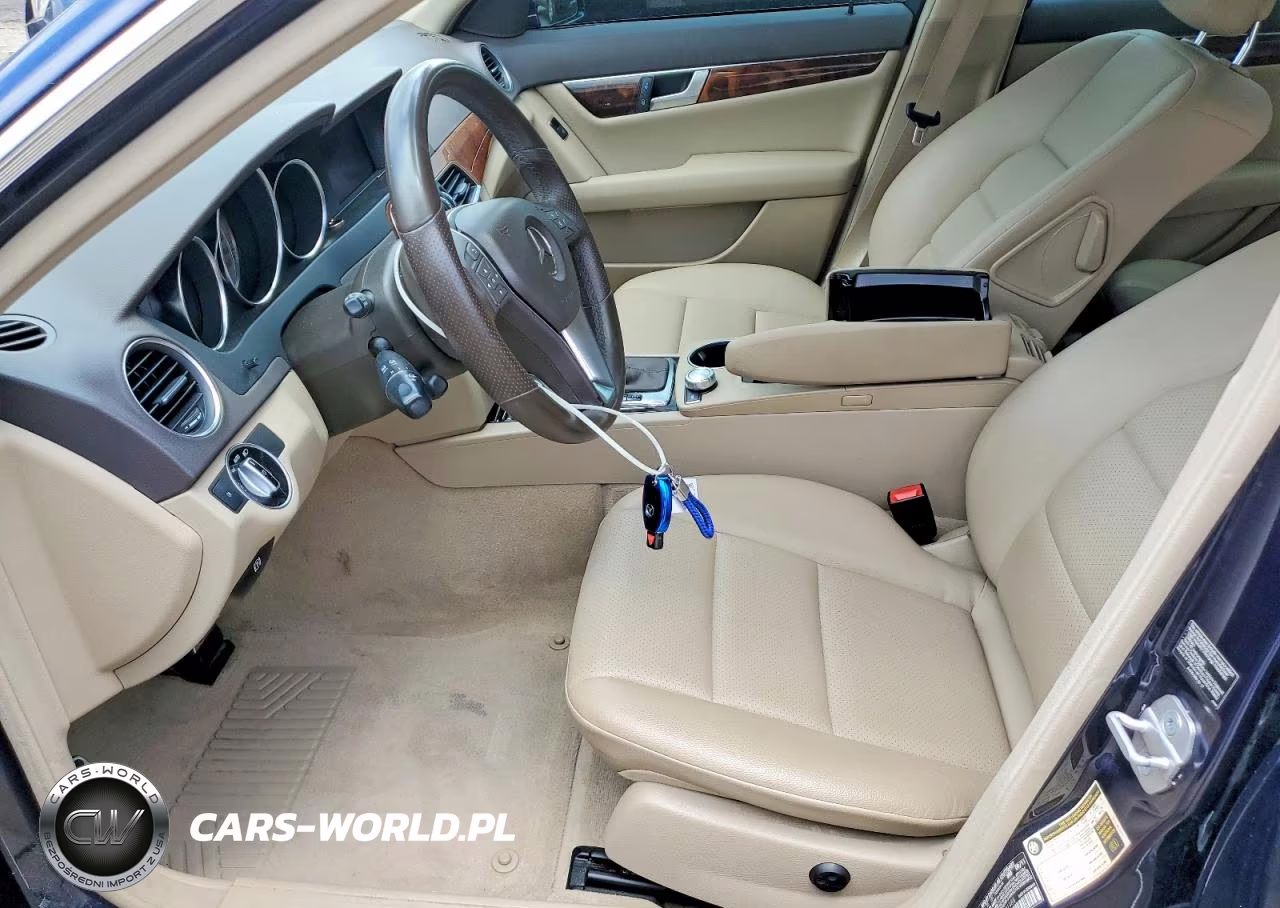 2012 Mercedes-Benz C 250 VIN:WDDGF4HB5CA621488 - 7