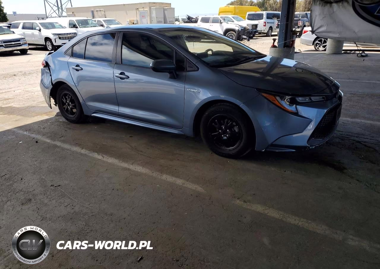2020 Toyota Corolla Le VIN:JTDEBRBE0LJ017828 - 4
