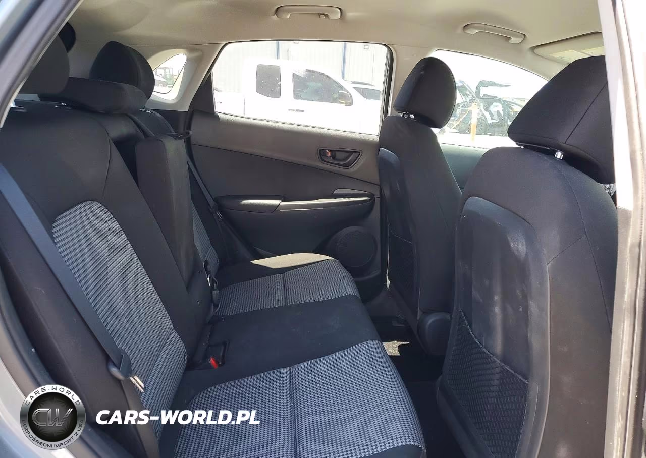 2020 Hyundai Kona Sel VIN:KM8K22AA0LU481916 - 10