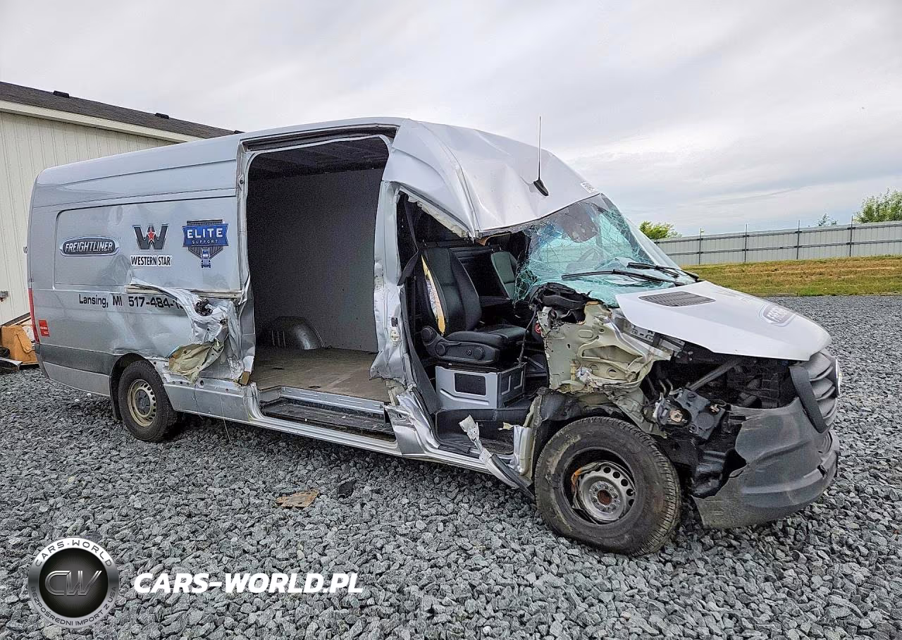 2021 Mercedes-Benz Sprinter 2500 VIN:W1Y4EDHY4MT067804 - 4