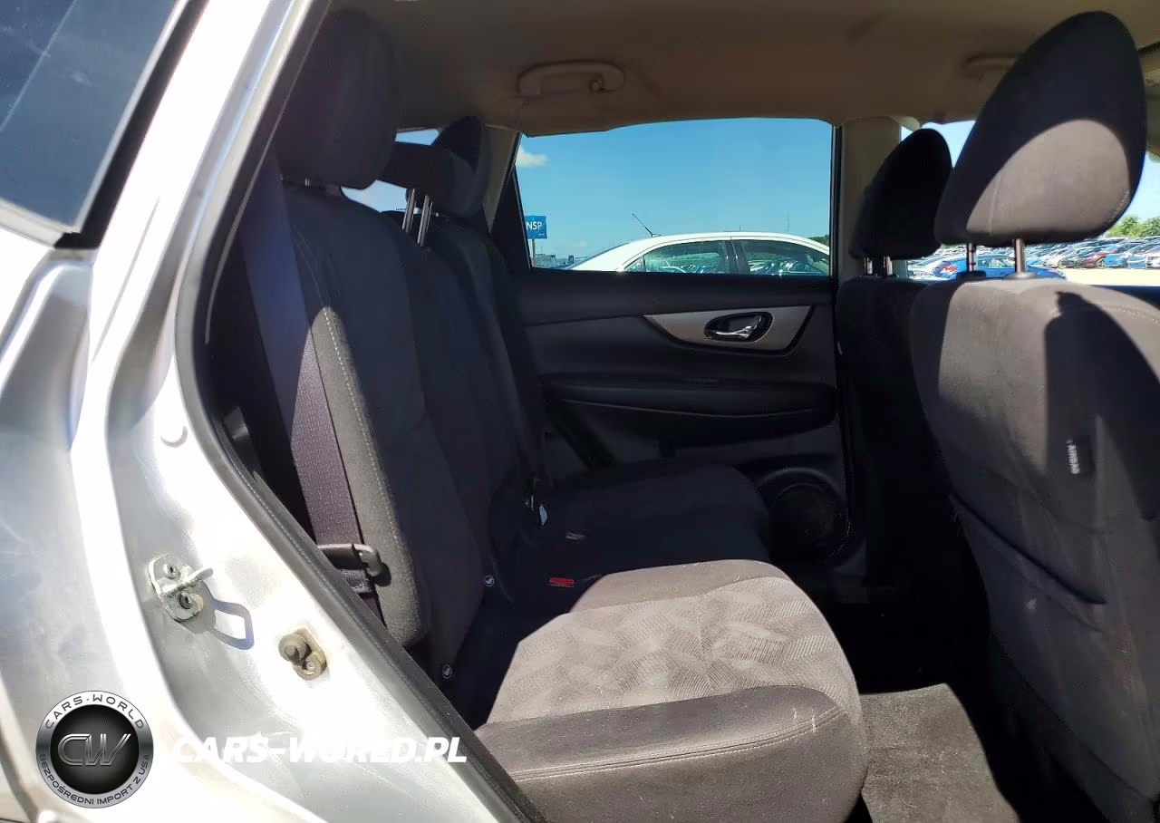 2016 Nissan Rogue S VIN:KNMAT2MV6GP715380 - 11