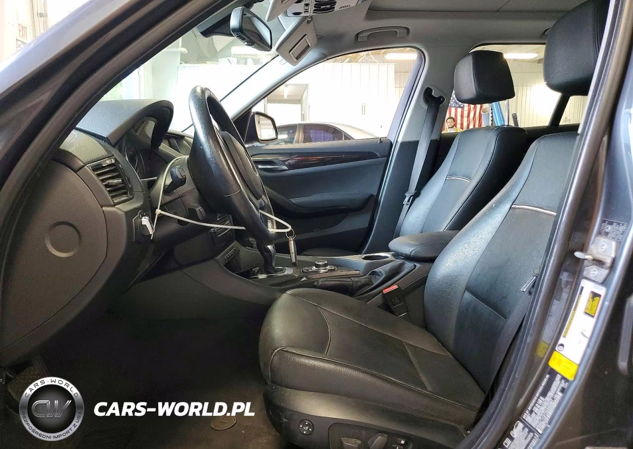 2013 BMW X1 xDrive28I VIN:WBAVL1C51DVR82881 - 7