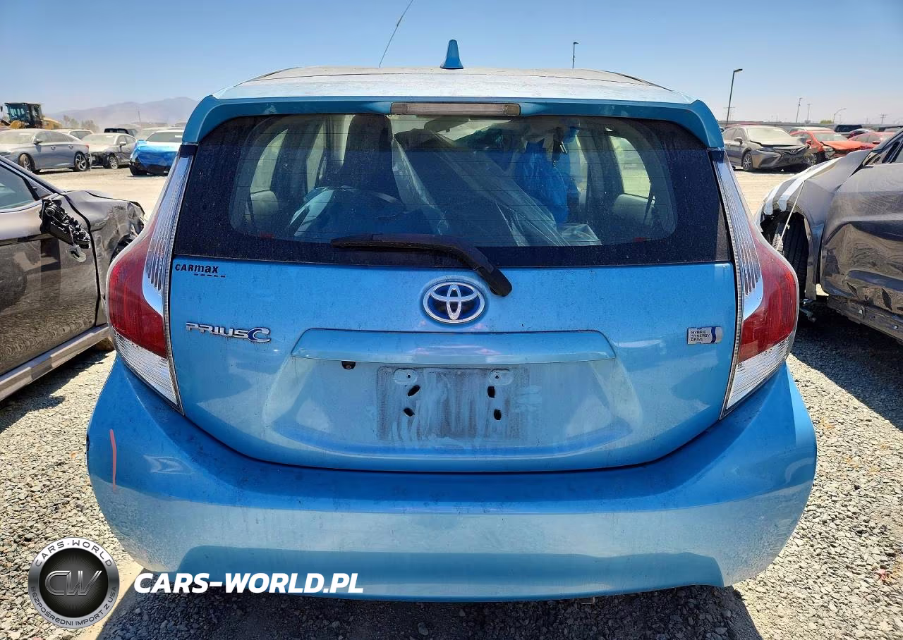 2016 Toyota Prius C One VIN:JTDKDTB33G1126167 - 6