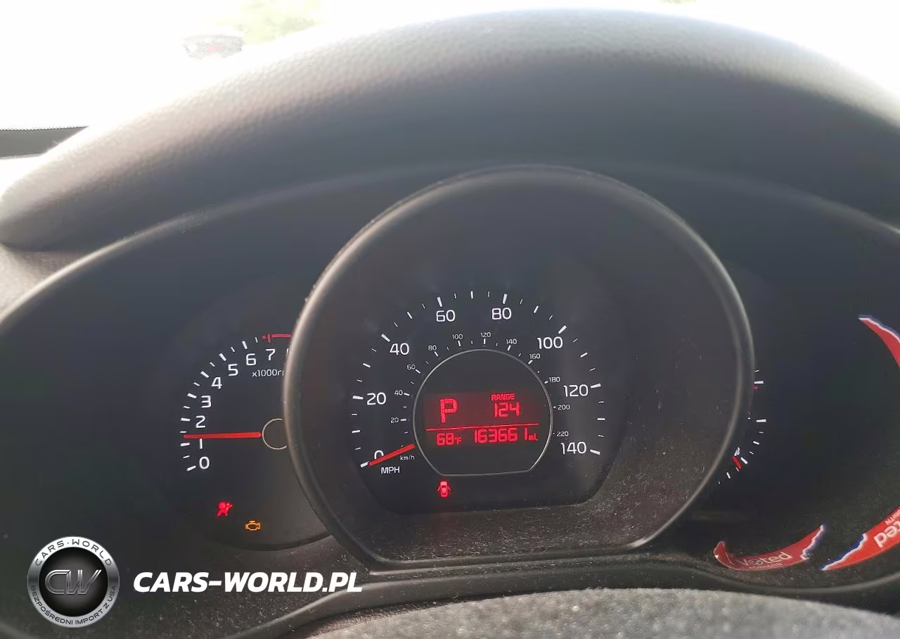 2016 Kia Soul Base VIN:KNDJN2A28G7379316 - 9