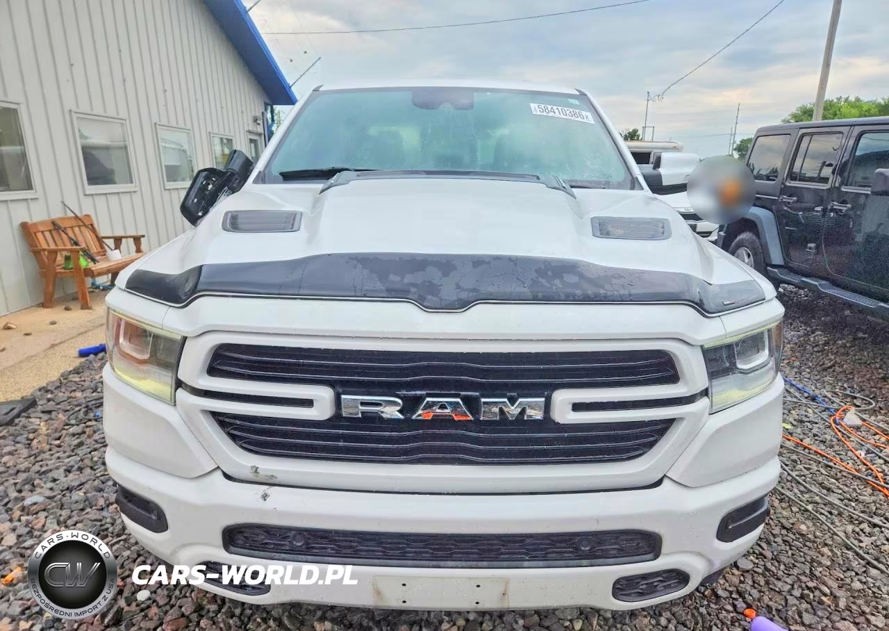 2021 Ram 1500 Laramie VIN:1C6SRFJT5MN521774 - 5