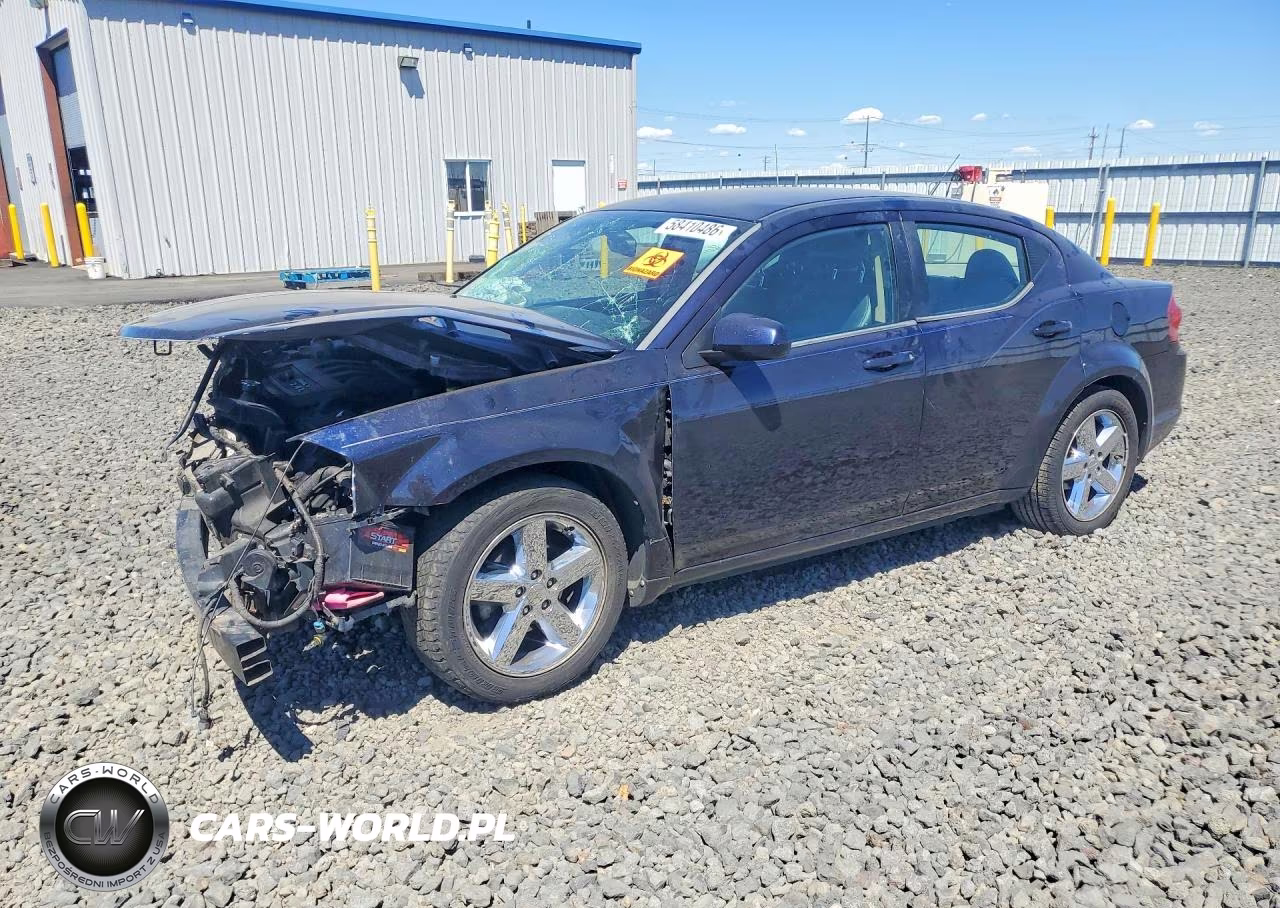 2011 Dodge Avenger Lux