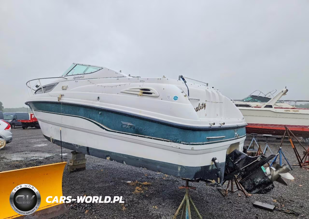 1996 Chaparral Boats 25 Signature VIN:FGBC0210E696 - 3