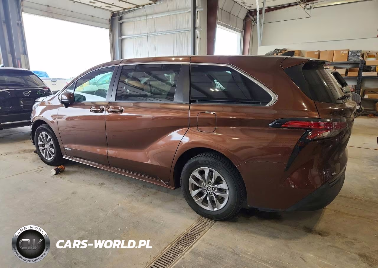 2021 Toyota Sienna Le VIN:5TDKSKFC5MS034082 - 2