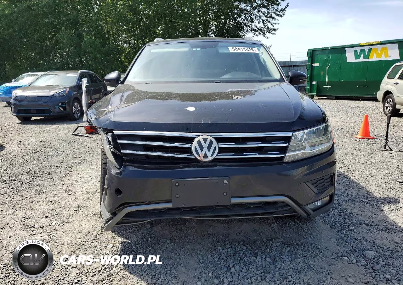 2018 Volkswagen Tiguan Se VIN:3VV2B7AX3JM219896 - 5