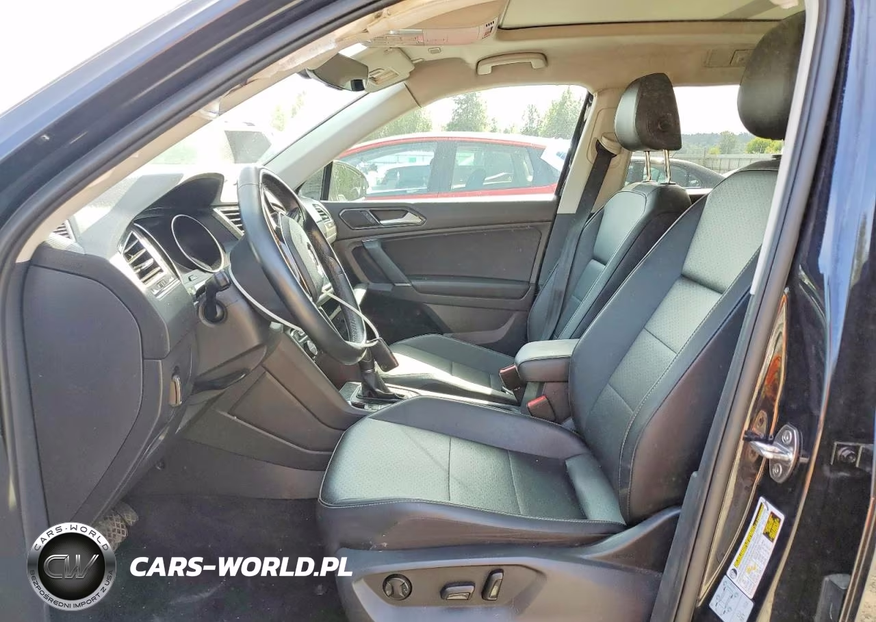 2018 Volkswagen Tiguan Se VIN:3VV2B7AX3JM219896 - 7