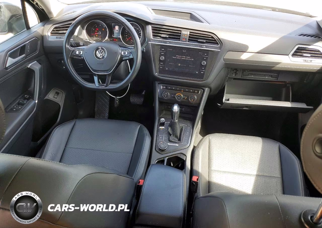 2018 Volkswagen Tiguan Se VIN:3VV2B7AX3JM219896 - 8