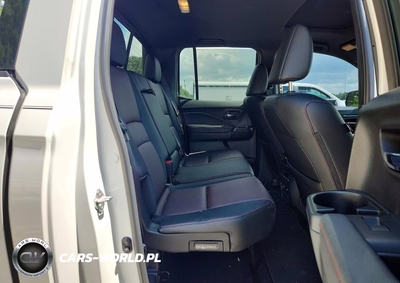 2025 Honda Ridgeline Black Edition VIN:5FPYK3F89SB046112 - 10