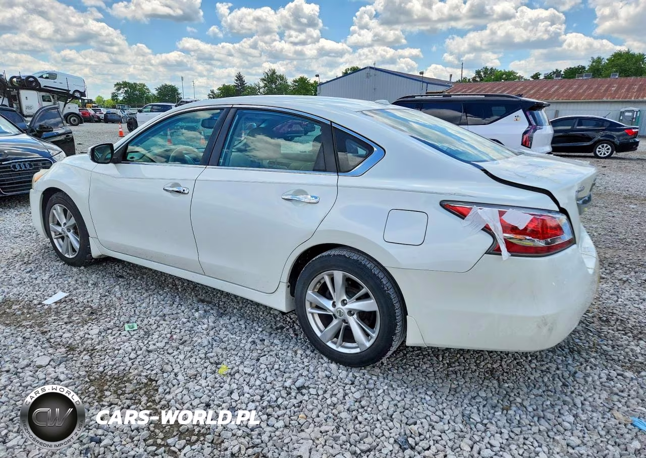 2014 Nissan Altima 2.5 VIN:1N4AL3AP4EC118623 - 2