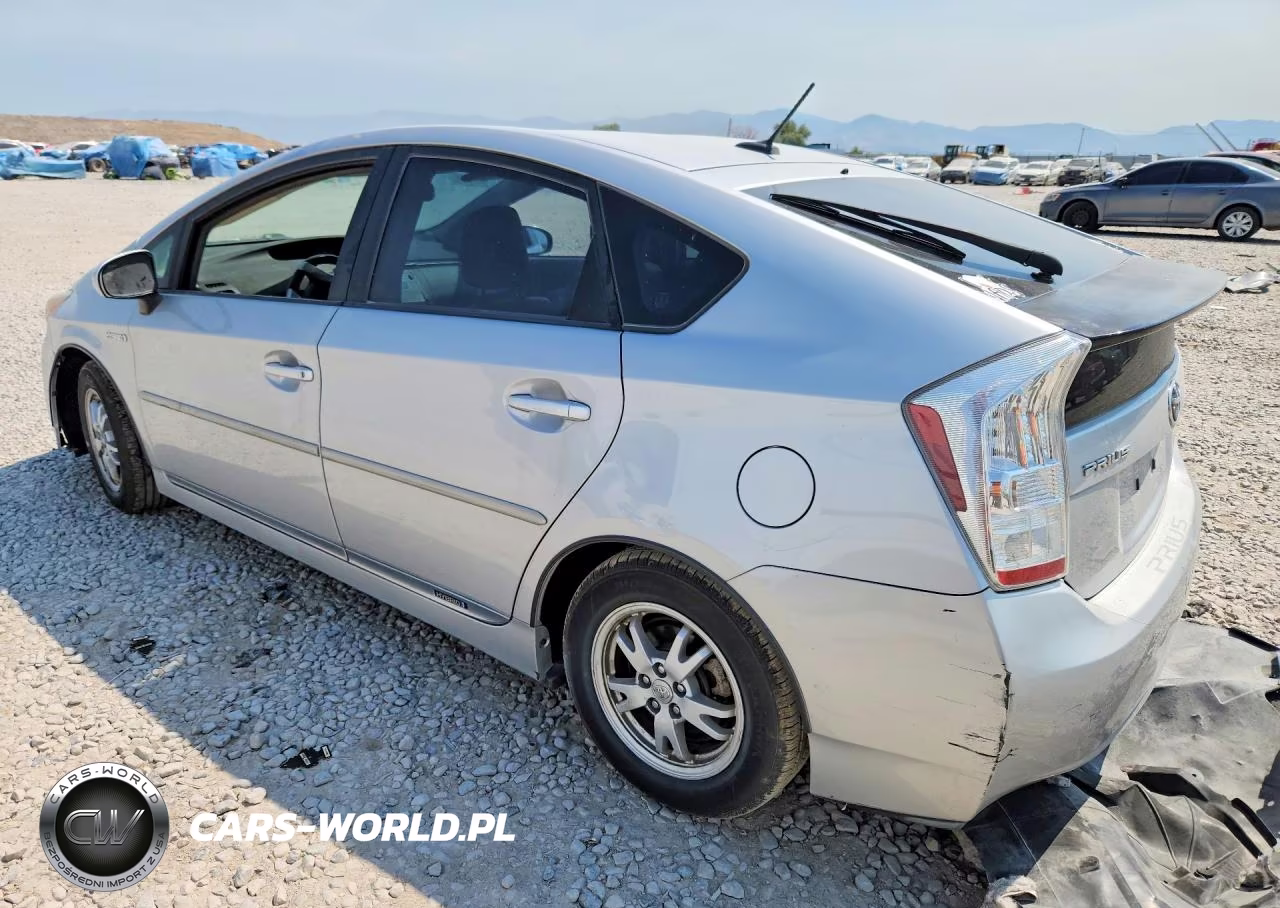 2011 Toyota Prius Four VIN:JTDKN3DU1B0288008 - 2
