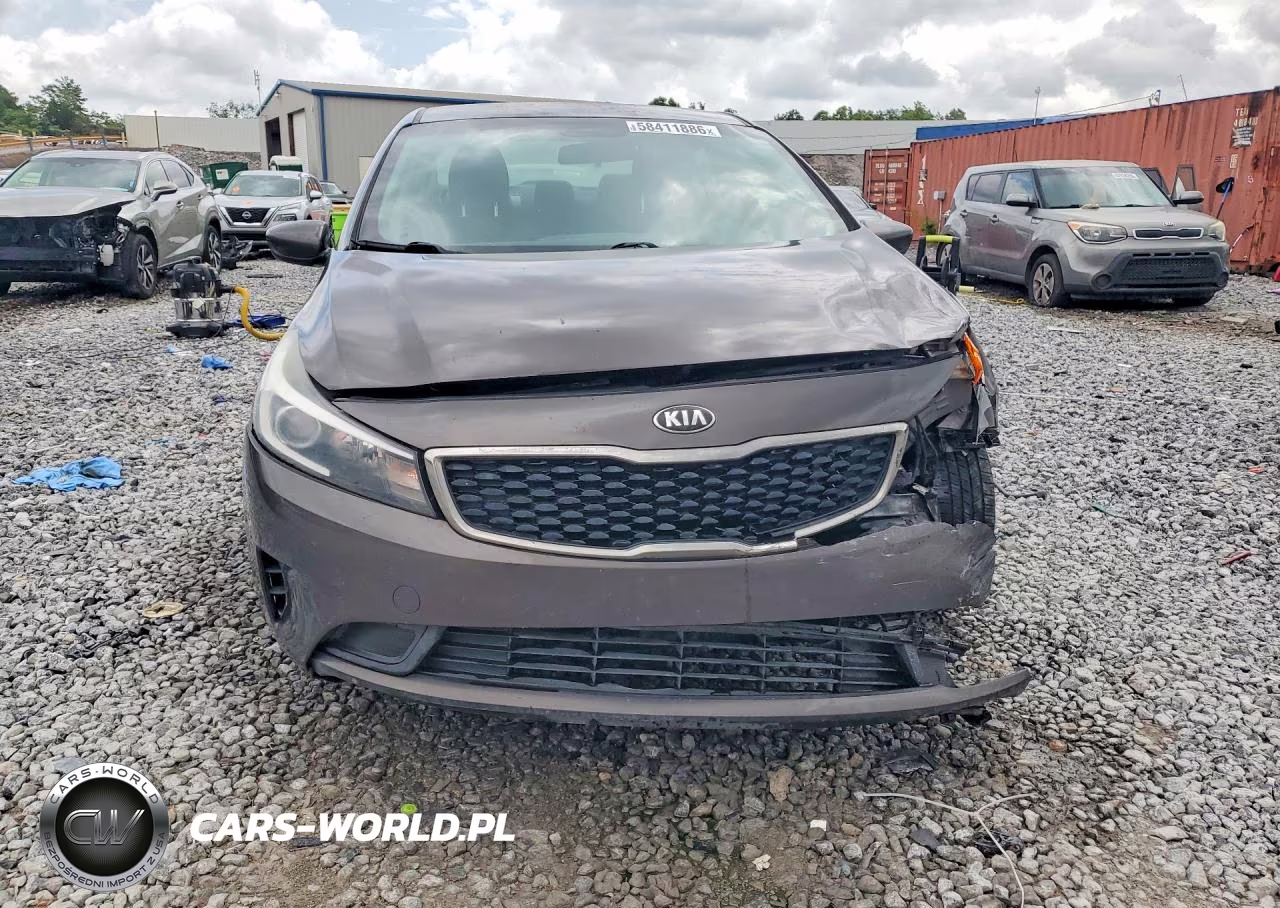 2018 Kia Forte Lx VIN:3KPFK4A79JE190512 - 5