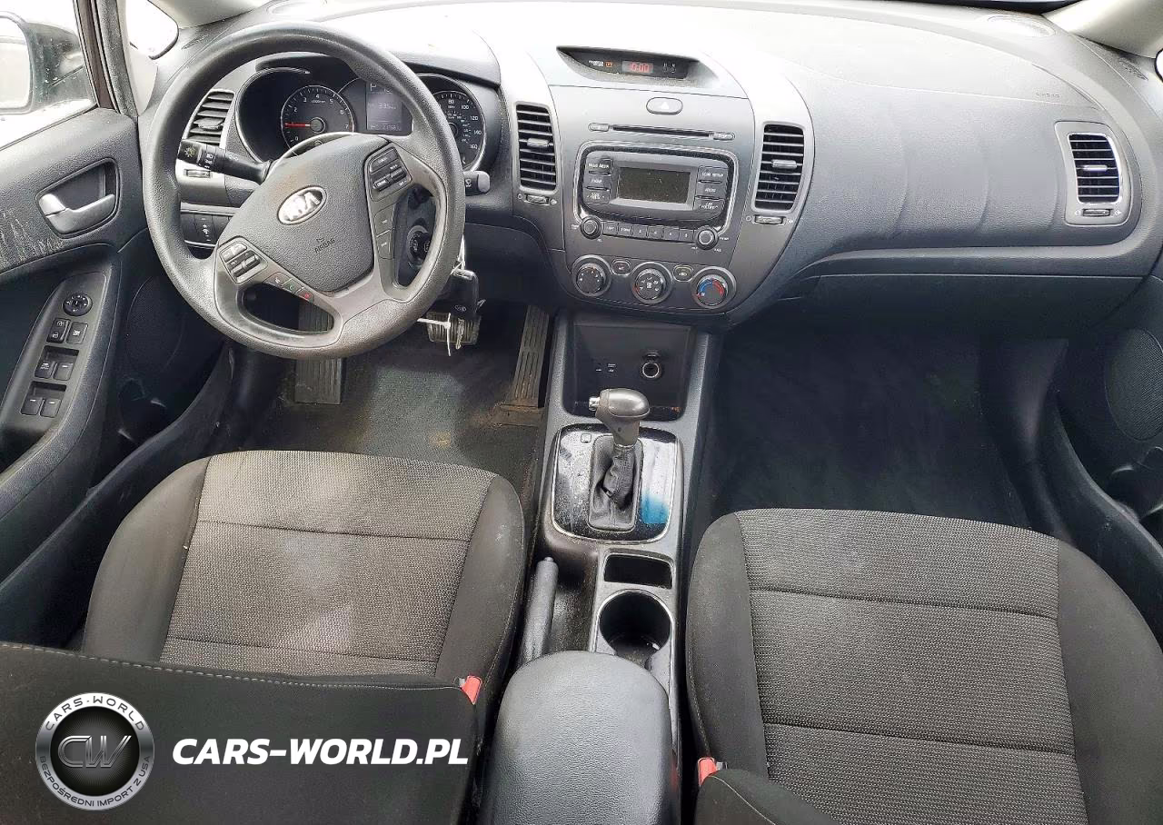 2018 Kia Forte Lx VIN:3KPFK4A79JE190512 - 8