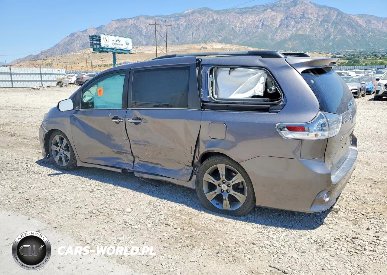 2016 Toyota Sienna Se VIN:5TDXK3DC4GS756937 - 2